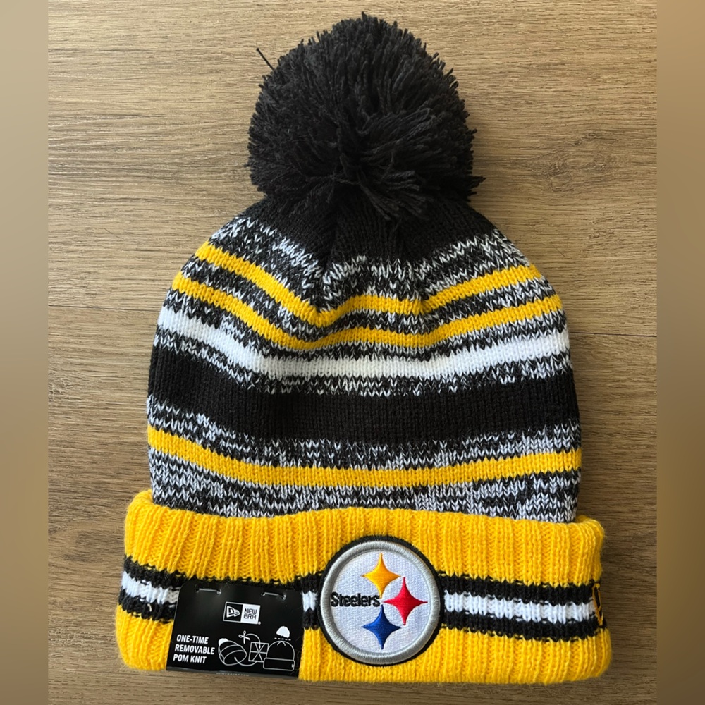 New Era Pittsburgh Steelers Black and Yellow Striped Beanie Unisex NFL